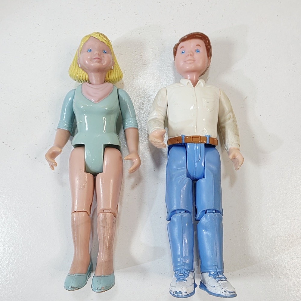 Vtg 1993 Fisher Price Loving Family Dream Dollhouse Mom Dad Female Male Dolls